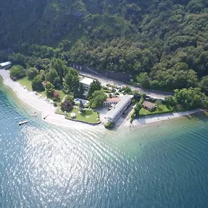 https://hotel-motel-nautilus.it-lombardy.com