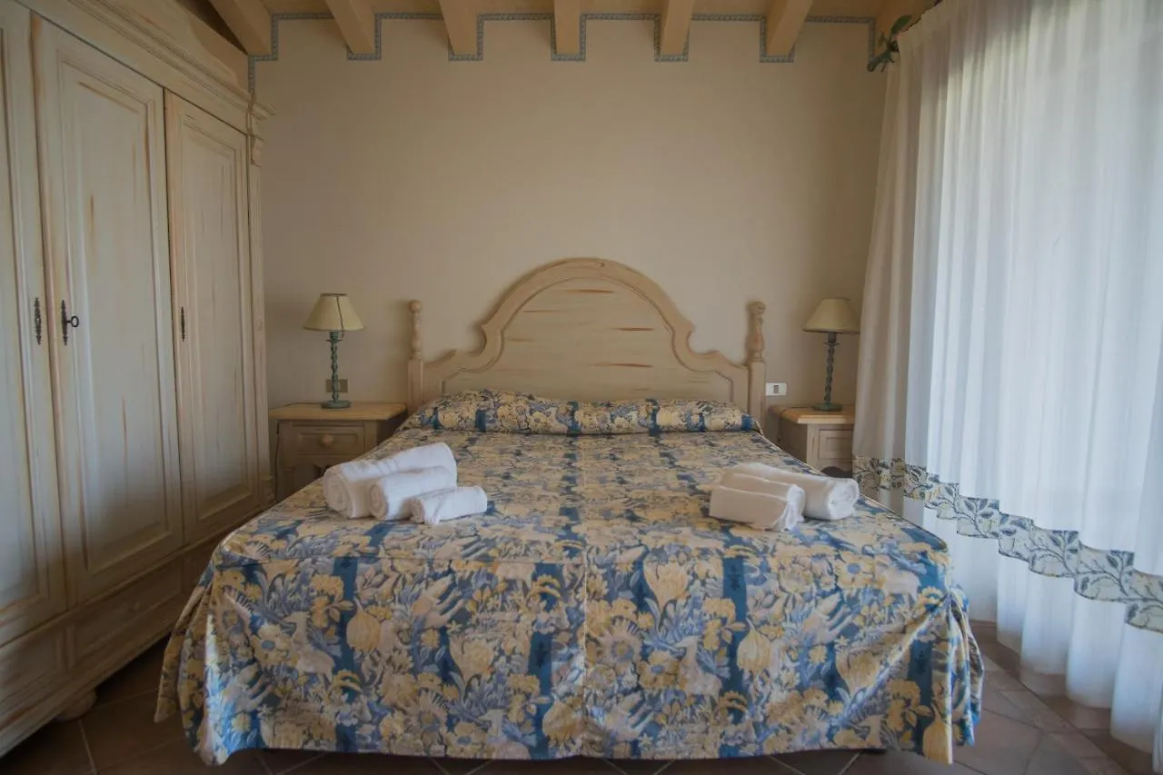 Il Giardino Degli Oleandri Aparthotel Liscia di Vacca Italy