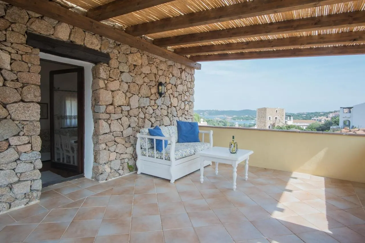 Il Giardino Degli Oleandri Aparthotel Liscia di Vacca
